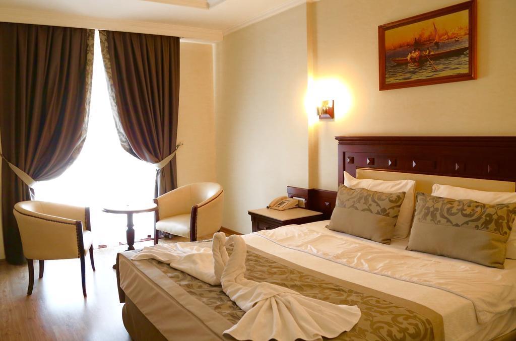 Anzer Beach Hotel 쿰부르가즈 객실 사진