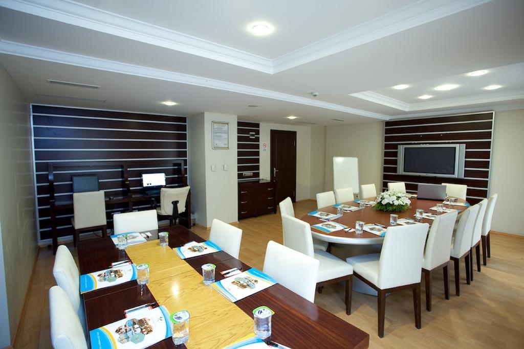 Anzer Beach Hotel 쿰부르가즈 외부 사진