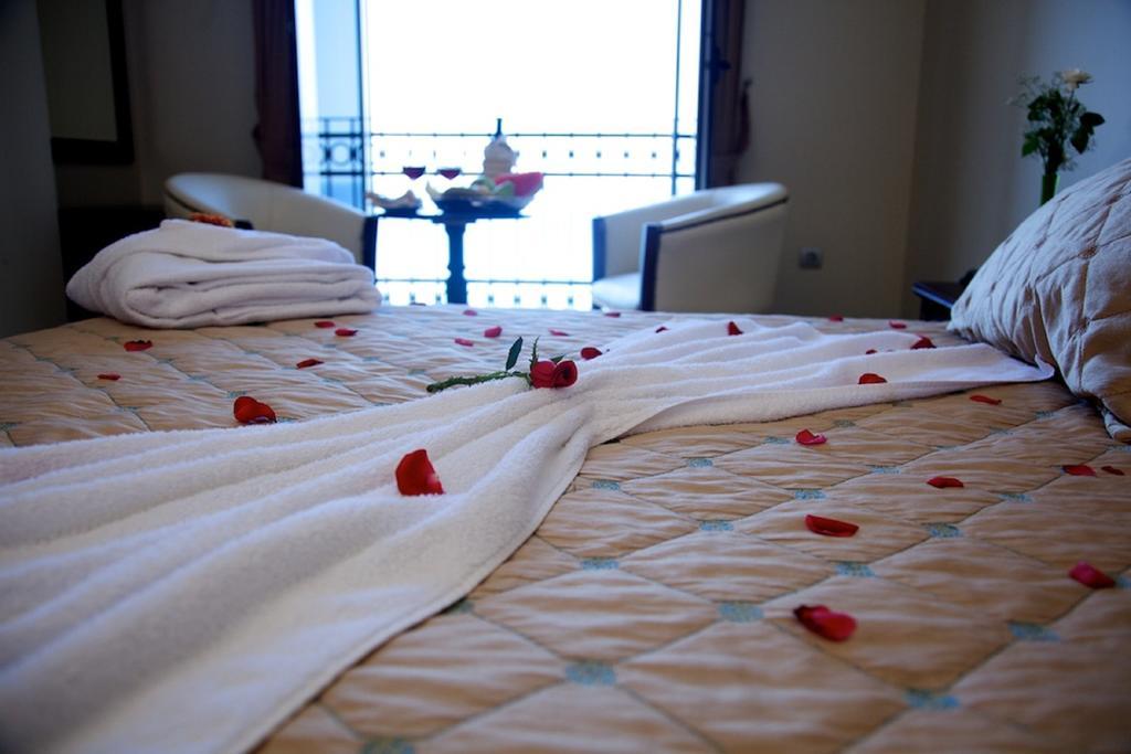 Anzer Beach Hotel 쿰부르가즈 객실 사진