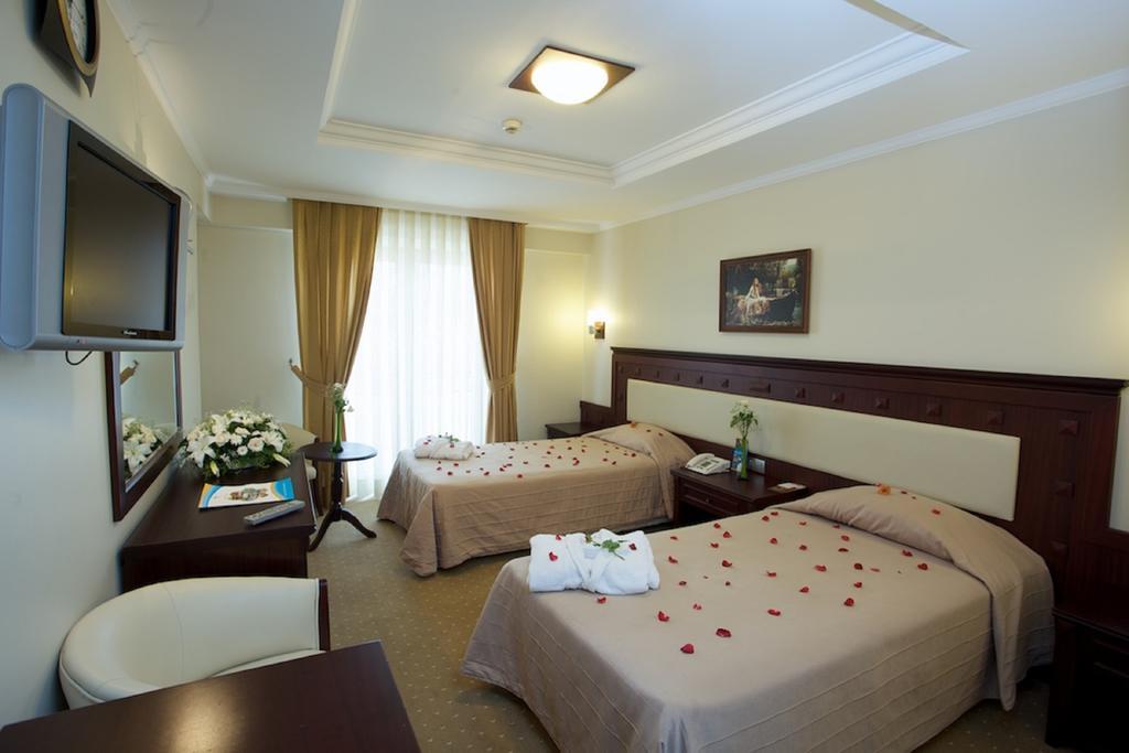 Anzer Beach Hotel 쿰부르가즈 객실 사진