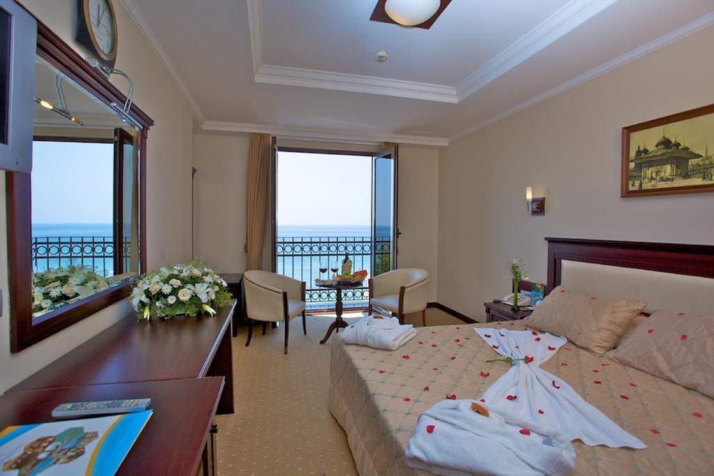 Anzer Beach Hotel 쿰부르가즈 객실 사진