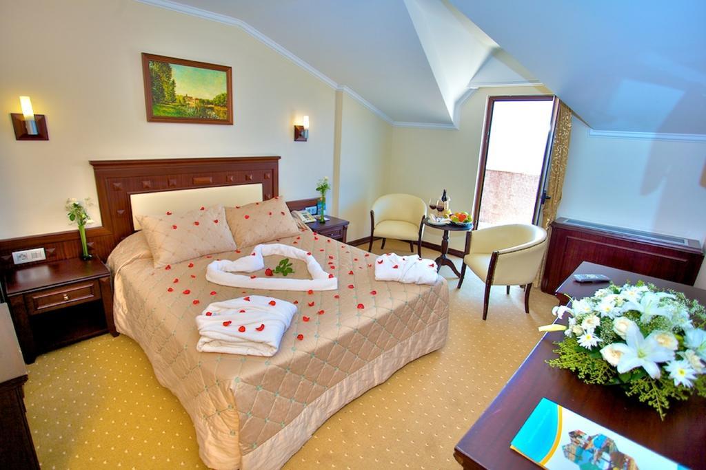 Anzer Beach Hotel 쿰부르가즈 객실 사진