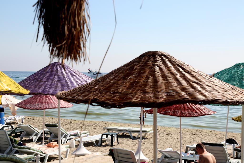 Anzer Beach Hotel 쿰부르가즈 외부 사진