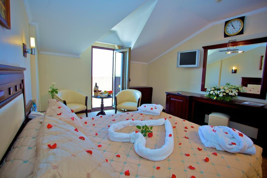 Anzer Beach Hotel 쿰부르가즈 외부 사진